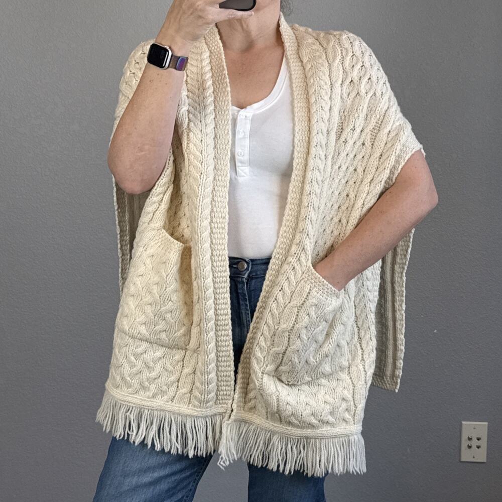 Aran Craft Irish Cable Knit Pocket Shawl Poncho Sweater OS Ivory Merino Wool